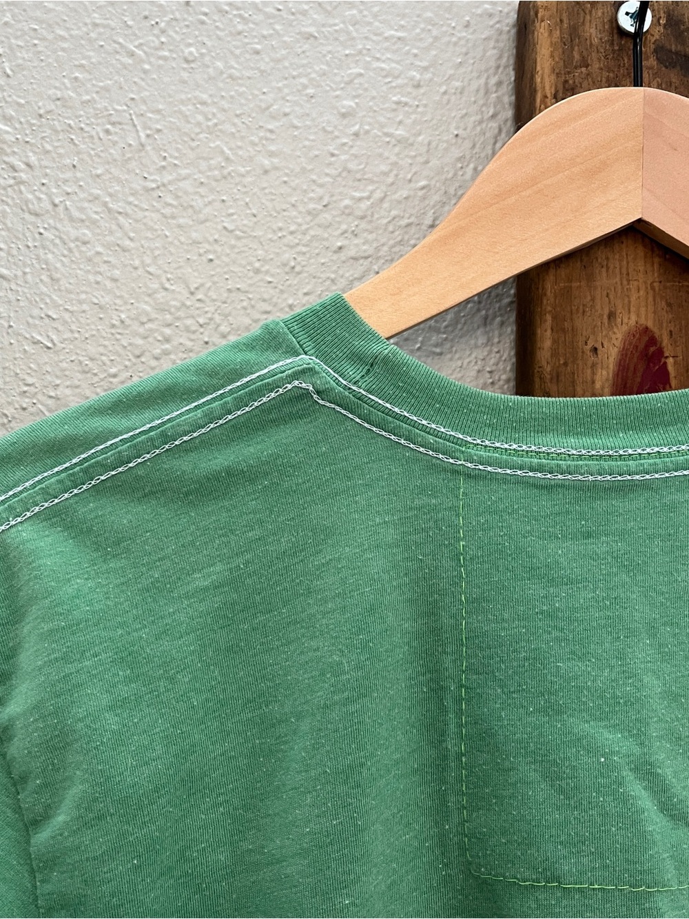 Aviator Nation Short Sleeve Crew Boyfriend Tee Tiger Patch Kelly Green Small - Picture 8 of 8